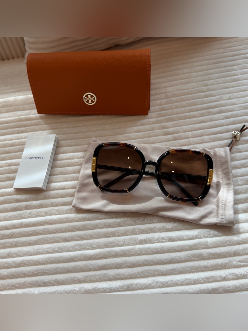 NWT Tory Burch TY9071U Tortoise Oversized Sunglasses 57mm